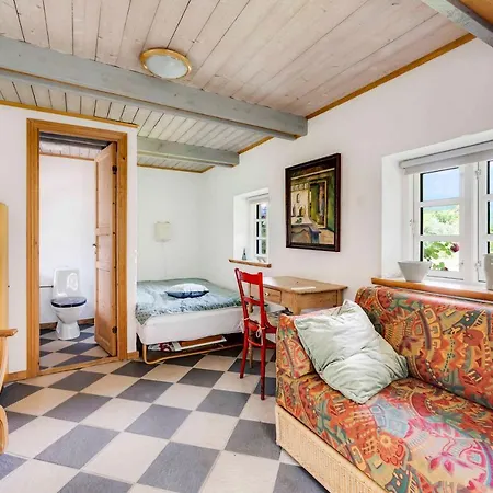 Vila Older Thatched Farmhouse, Approx, 400 Meters From The Water *